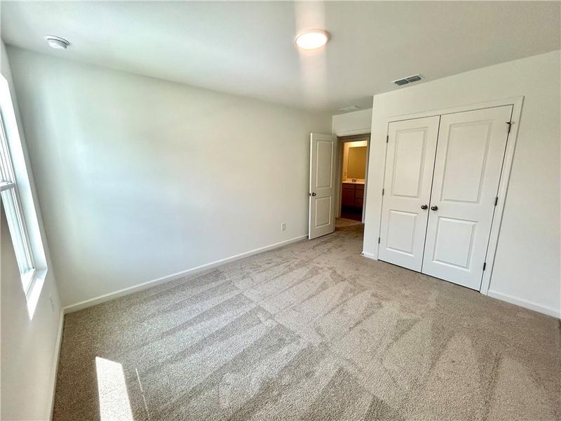 Spacious, unfurnished interior of a new home in , Locust Grove (Image 24).