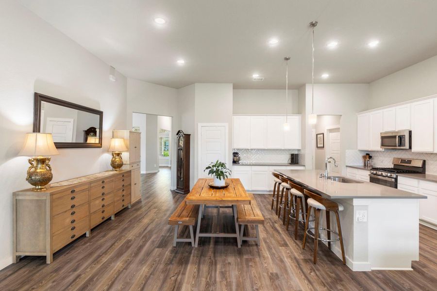 Furnished interior view inside a new home in Moran Ranch, Willis (Image 11). Furnished interior view inside a new home in Moran Ranch, Willis (Image 11).