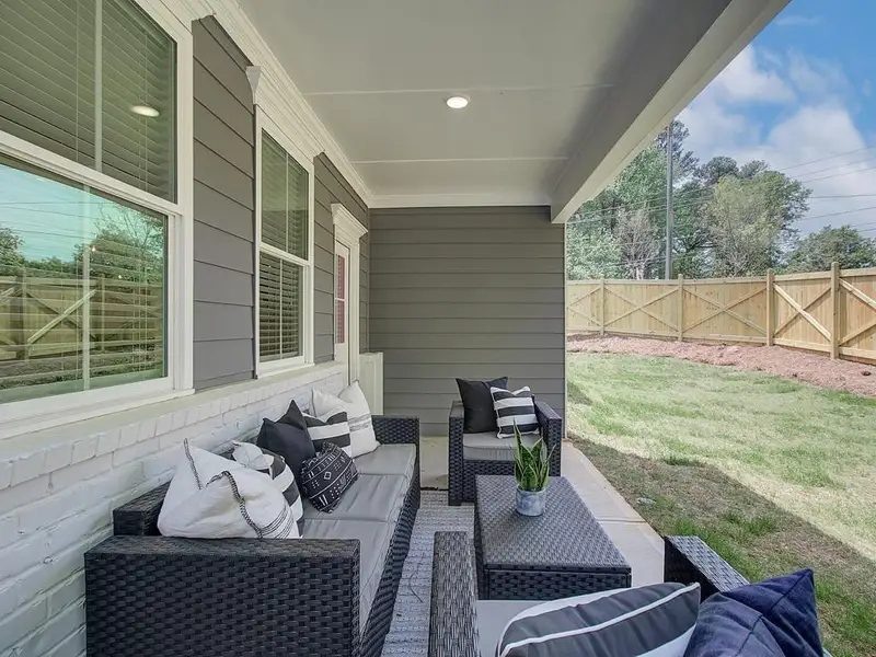 Exterior details and patio area of a home in Bluffs at Bells Ferry, Marietta (Image 4).