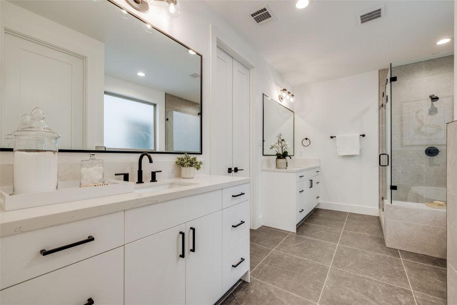 * ASK ABOUT CUSTOMIZATION OPTIONS DURING CONSTRUCTION ONLY* MAZZARINO MODEL HOME* PHOTOS MAY SHOW A SIMILAR FLOOR PLAN AND/OR UPGRADED/ALTERNATIVE FINISHES* Please use these photos as a guide* THIS IS AN ACTIVE CONSTRUCTION SITE, BUYERS MUST REQUEST APPOINTMENT TO BE ON PREMISES AT ALL TIMES.