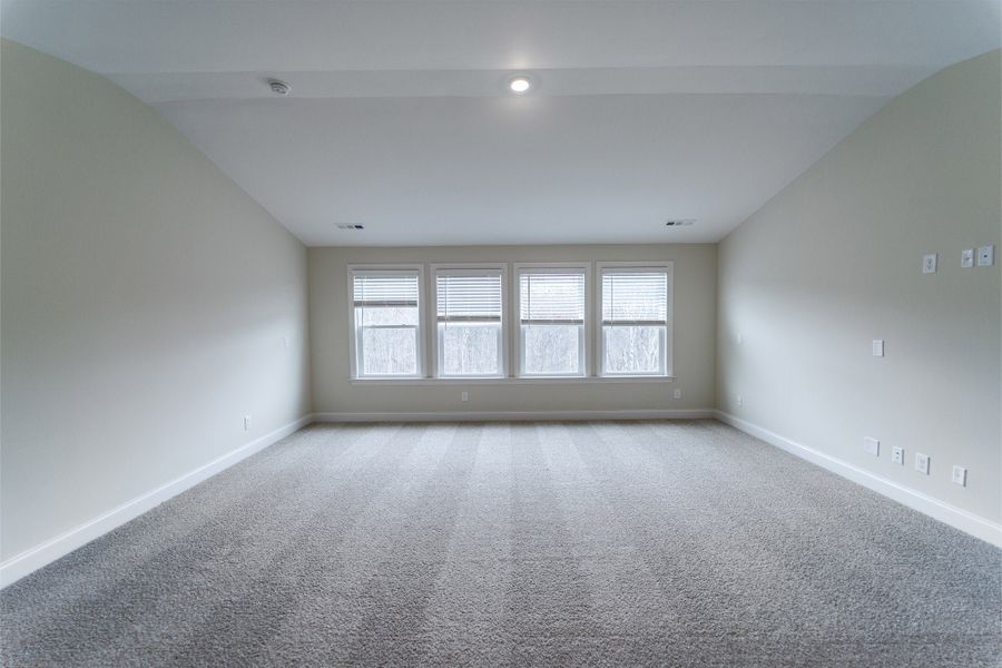 Spacious, unfurnished interior of a new home in The Retreat at Norman Farm, Hendersonville (Image 56). Spacious, unfurnished interior of a new home in The Retreat at Norman Farm, Hendersonville (Image 56).