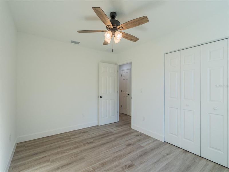 Spacious, unfurnished interior of a new home in , Fort McCoy (Image 25).
