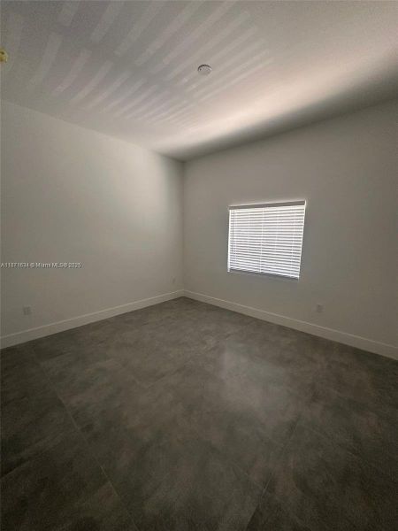 Spacious, unfurnished interior of a new home in , Fort Lauderdale (Image 17). Spacious, unfurnished interior of a new home in , Fort Lauderdale (Image 17).