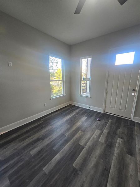 Spacious, unfurnished interior of a new home in , Houston (Image 6).