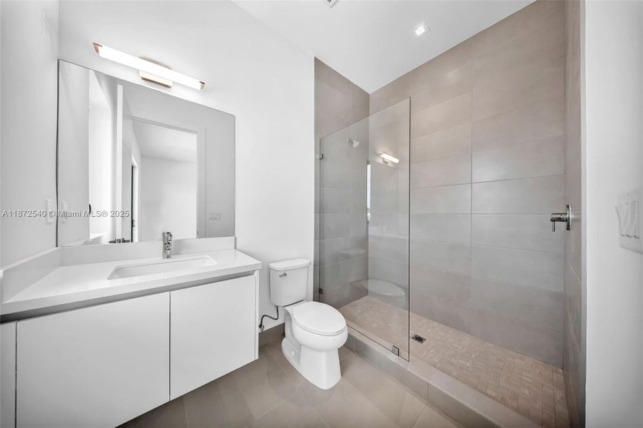 Furnished interior view inside a new home in , Weston (Image 13).