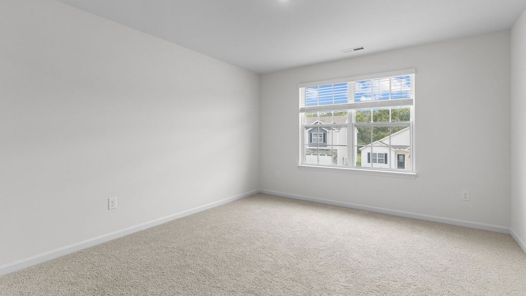 Spacious, unfurnished interior of a new home in Saddlebrook, Rocky Mount (Image 24).