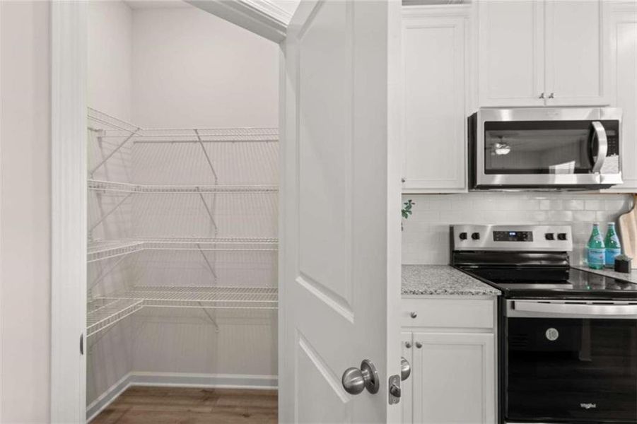 Furnished interior view inside a new home in Hillbrooke Preserve, Conyers (Image 11).