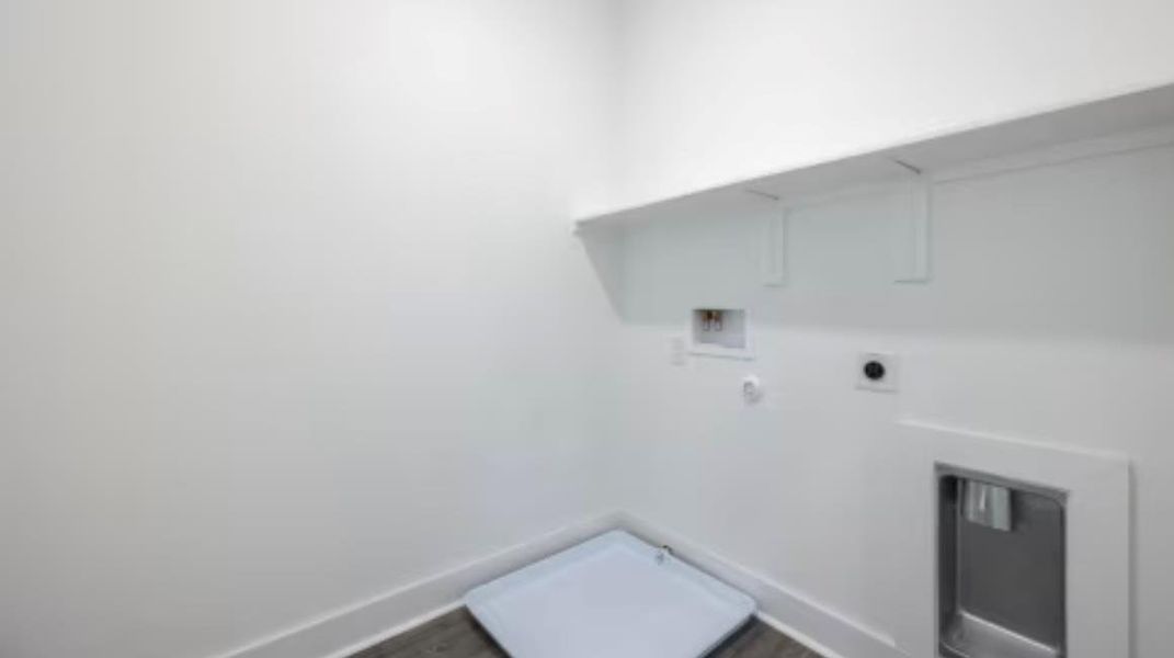 Image 14 of a home in . Image 14 of a home in .