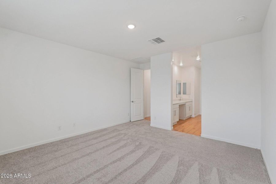 32-web-or-mls-S 95th Dr-S2201-032