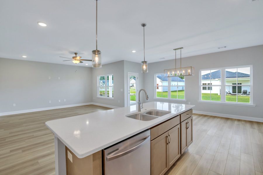 Representative furnished interior of a home built from the Seabrook by Ernest Homes in Wexford, Richmond Hill (Image 11).