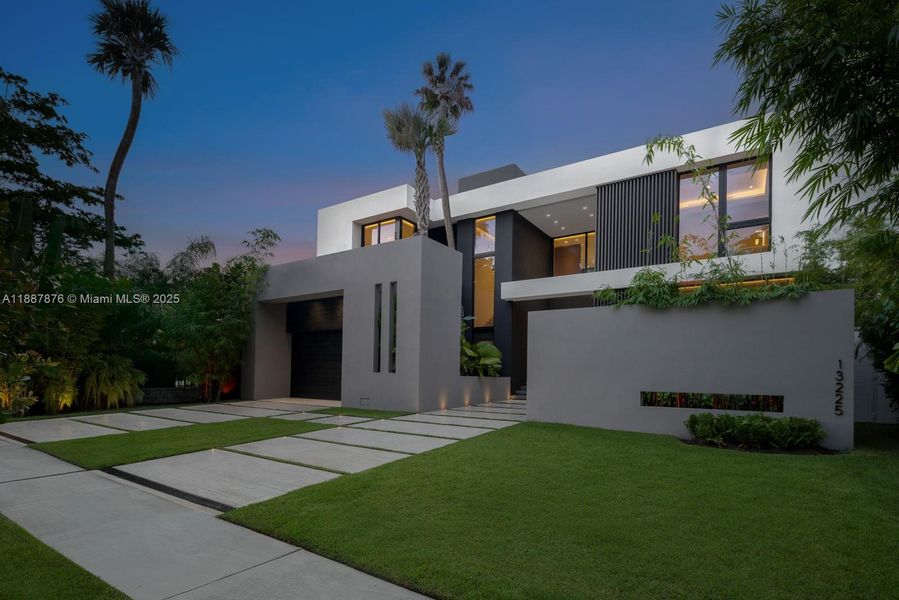 Image 44 of a home in .