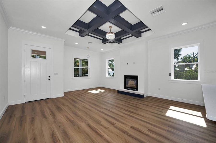 Spacious, unfurnished interior of a new home in , Tarpon Springs (Image 34). Spacious, unfurnished interior of a new home in , Tarpon Springs (Image 34).