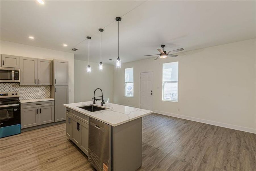 Furnished interior view inside a new home in , Stone Mountain (Image 17). Furnished interior view inside a new home in , Stone Mountain (Image 17).