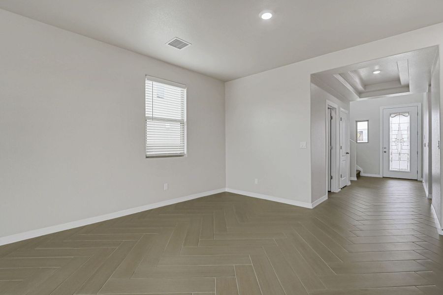 Spacious, unfurnished interior of a new home in Emerald Estates, Horizon City (Image 23). Spacious, unfurnished interior of a new home in Emerald Estates, Horizon City (Image 23).