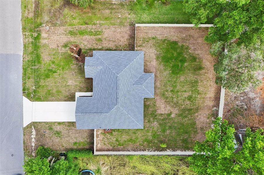 Image 50 of a home in .
