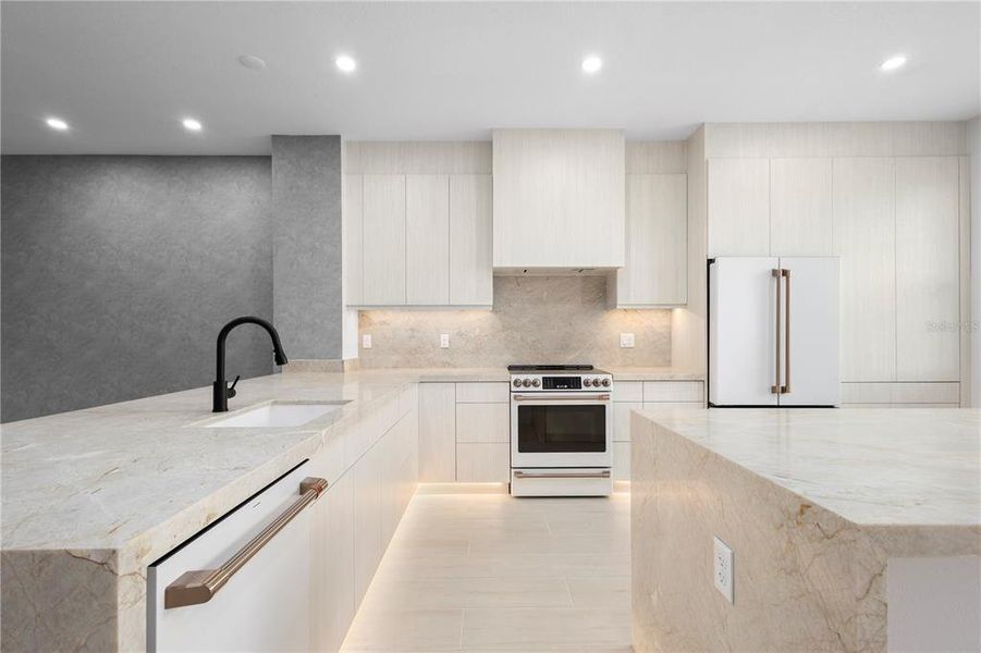 Furnished interior view inside a new home in , Sarasota (Image 8).