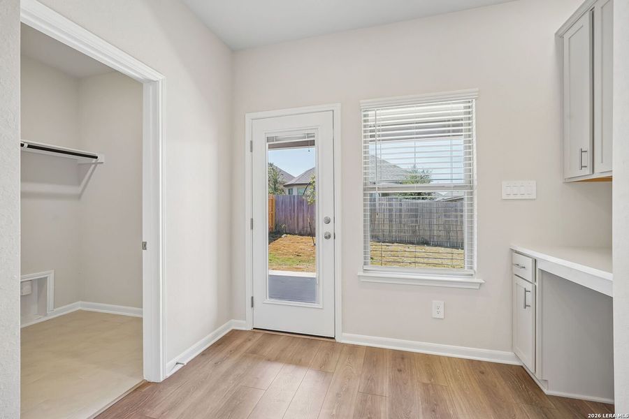Spacious, unfurnished interior of a new home in Arcadia Ridge - Premier Series, San Antonio (Image 18). Spacious, unfurnished interior of a new home in Arcadia Ridge - Premier Series, San Antonio (Image 18).