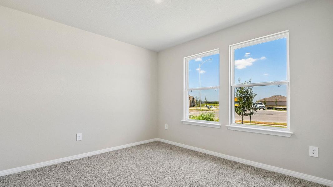 Spacious, unfurnished interior of a new home in Carillon, Manor (Image 18).