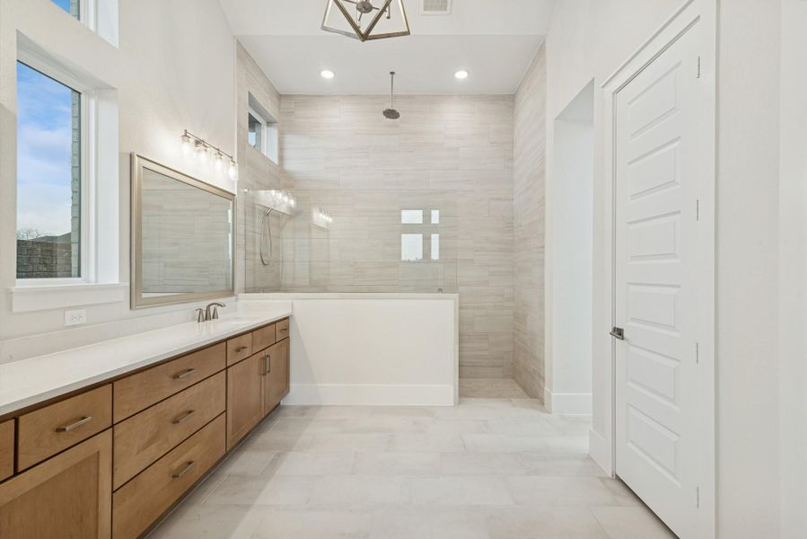 Furnished interior view inside a new home in Briarley, Montgomery (Image 11).