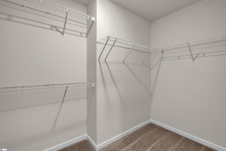 Spacious, unfurnished interior of a new home in Halton Oaks, Spartanburg (Image 21).