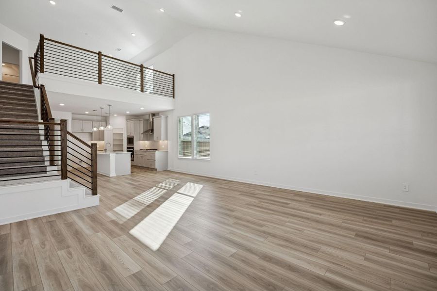 Spacious, unfurnished interior of a new home in Montgomery Bend, Montgomery (Image 17).