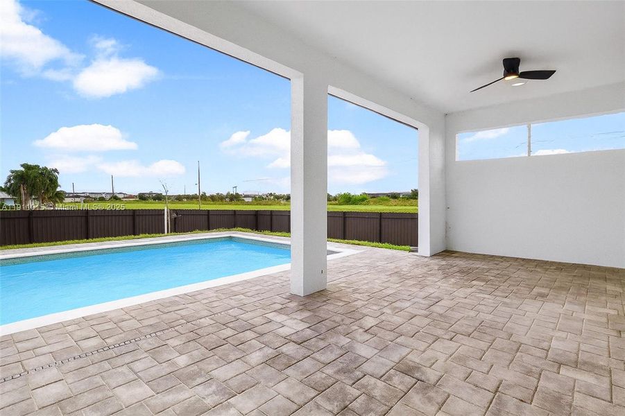 Exterior details and patio area of a home in , Cape Coral (Image 25). Exterior details and patio area of a home in , Cape Coral (Image 25).