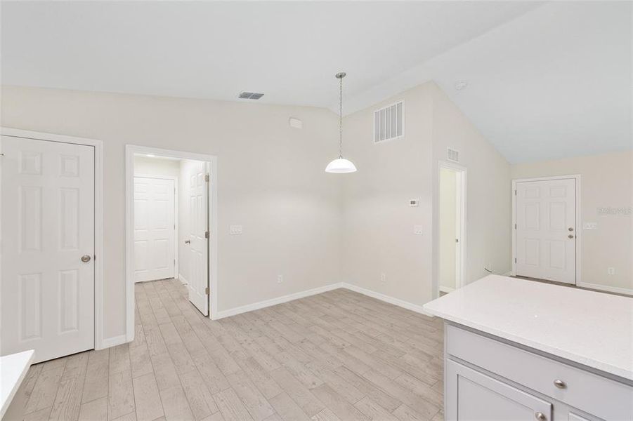 Spacious, unfurnished interior of a new home in , Ocala (Image 22).