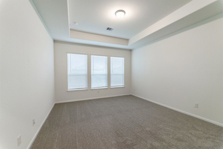 Spacious, unfurnished interior of a new home in Windrose Green, Angleton (Image 22).