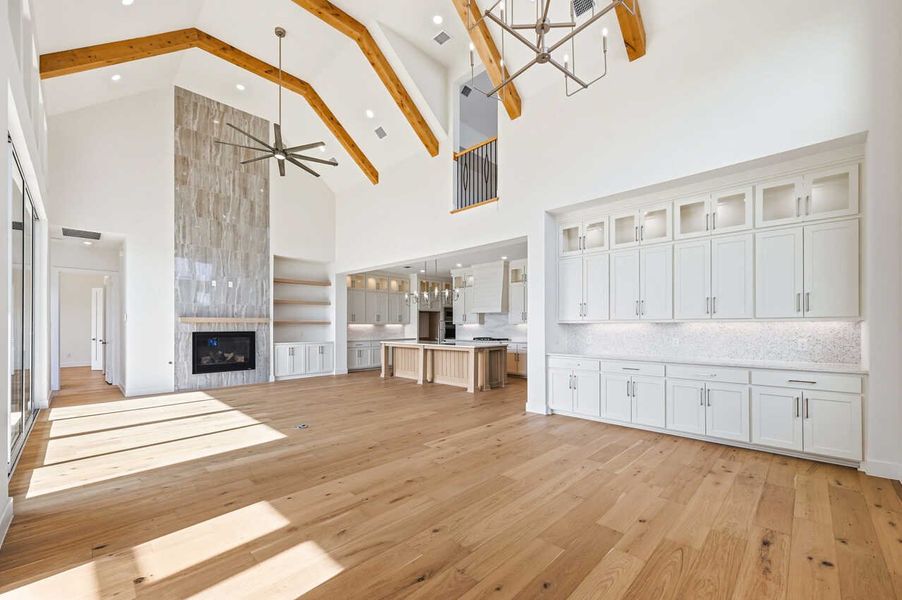 Family Room/Dining Room Family Room/Dining Room