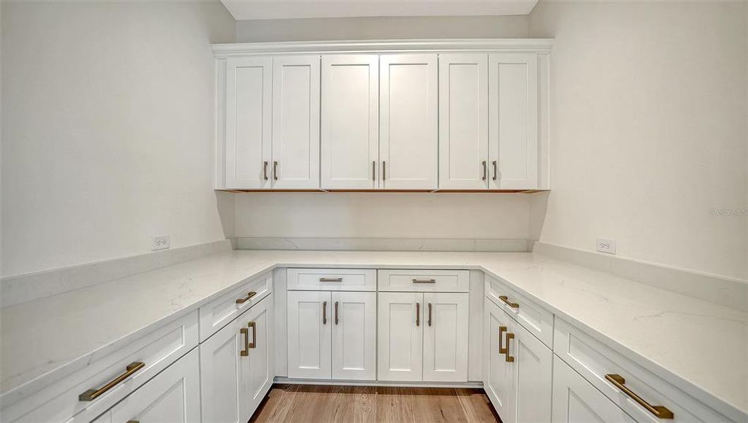 Furnished interior view inside a new home in , Venice (Image 11).