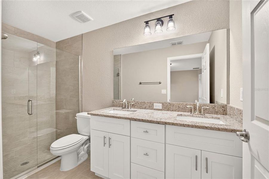 Furnished interior view inside a new home in , Dunnellon (Image 13).