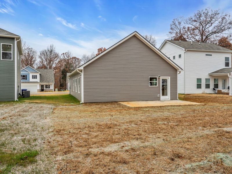 Exterior details and patio area of a home in Cantigny Park, Clarksville (Image 18).