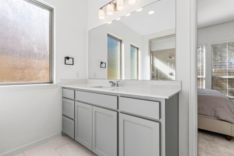 Furnished interior view inside a new home in Parkside On The River 45', Georgetown (Image 15).