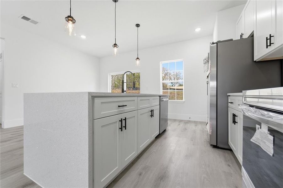 Furnished interior view inside a new home in , Dunnellon (Image 8).