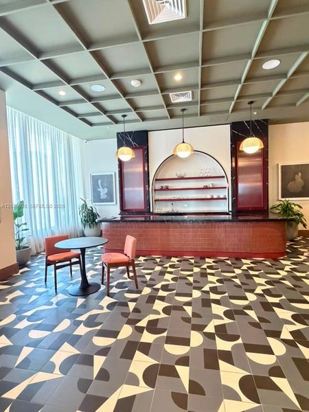 Community amenities in , Miami (Image 35).