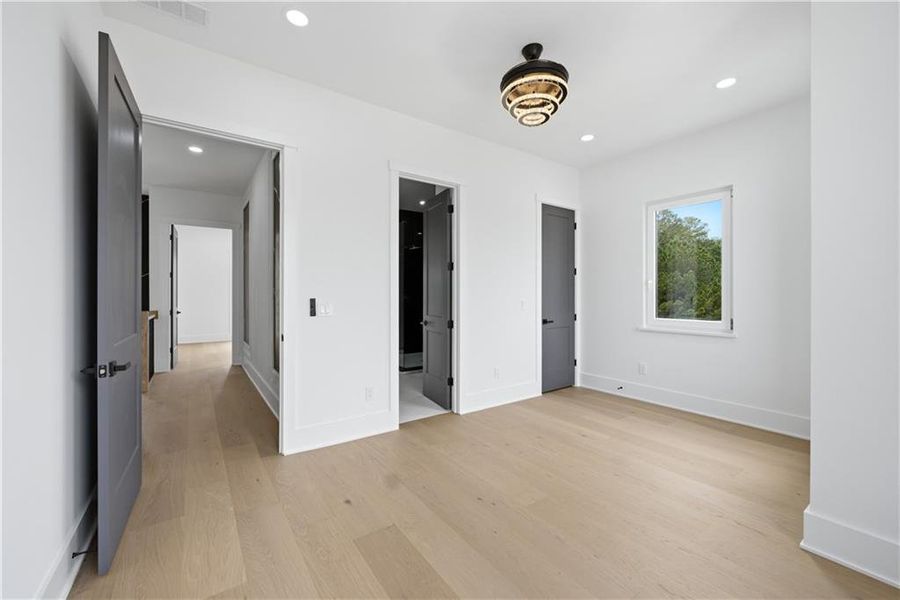 Spacious, unfurnished interior of a new home in , Buford (Image 51).