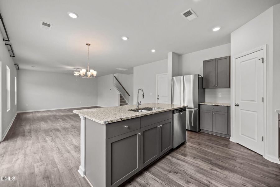 31-web-or-mls-IMG_9845 31-web-or-mls-IMG_9845