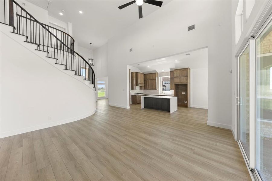 09. 9812 Aiken - Family (3)