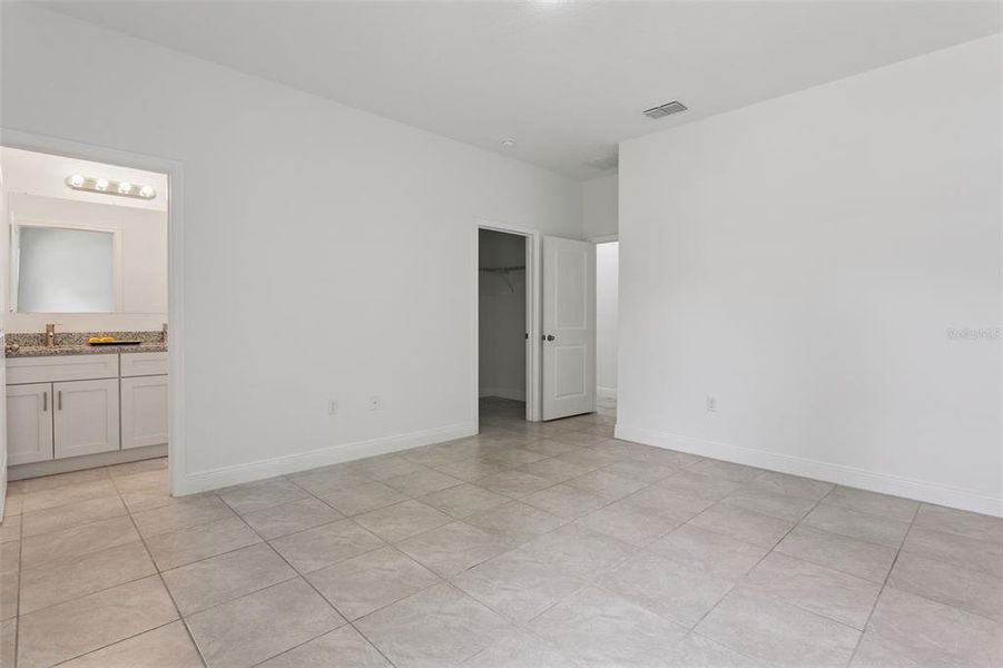 Spacious, unfurnished interior of a new home in , Citrus Springs (Image 21). Spacious, unfurnished interior of a new home in , Citrus Springs (Image 21).