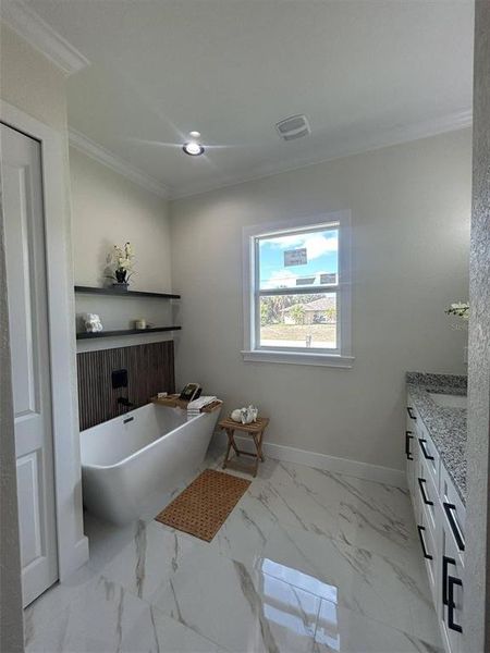 Image 28 of a home in .