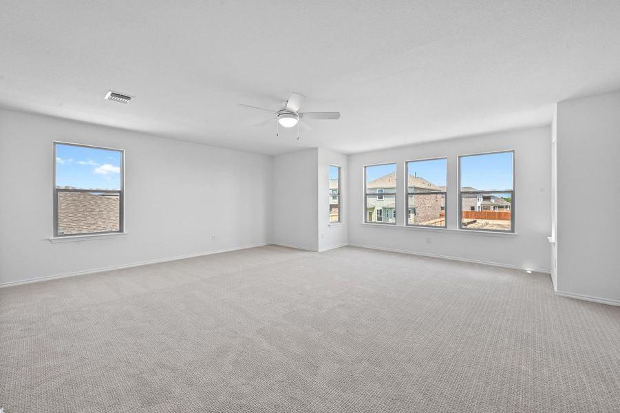 Spacious, unfurnished interior of a new home in Salerno - Classic Collection, Round Rock (Image 23). Spacious, unfurnished interior of a new home in Salerno - Classic Collection, Round Rock (Image 23).