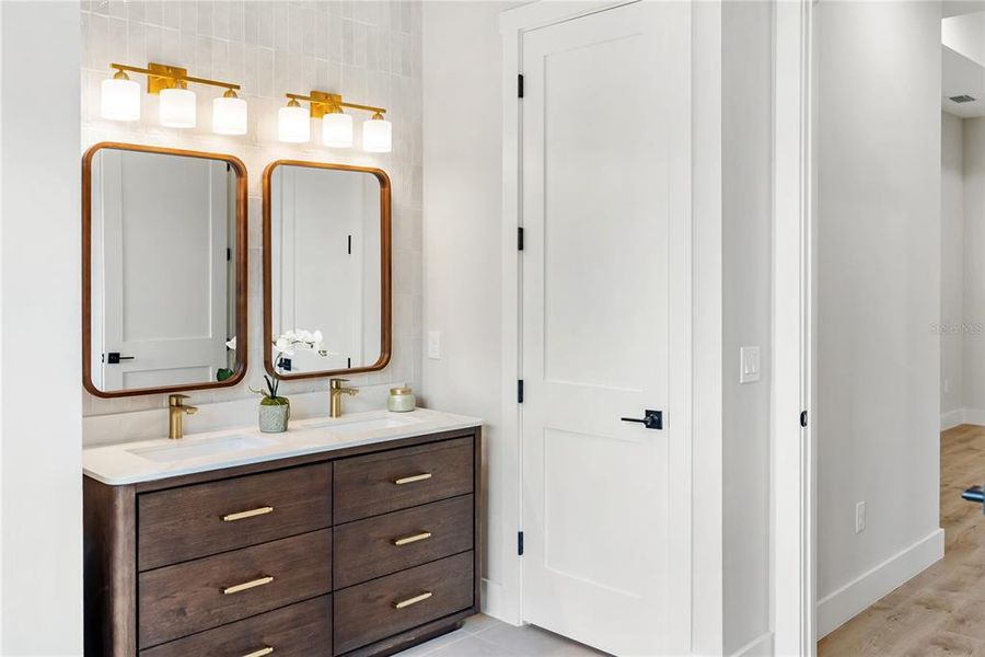 Furnished interior view inside a new home in , Port Charlotte (Image 46).