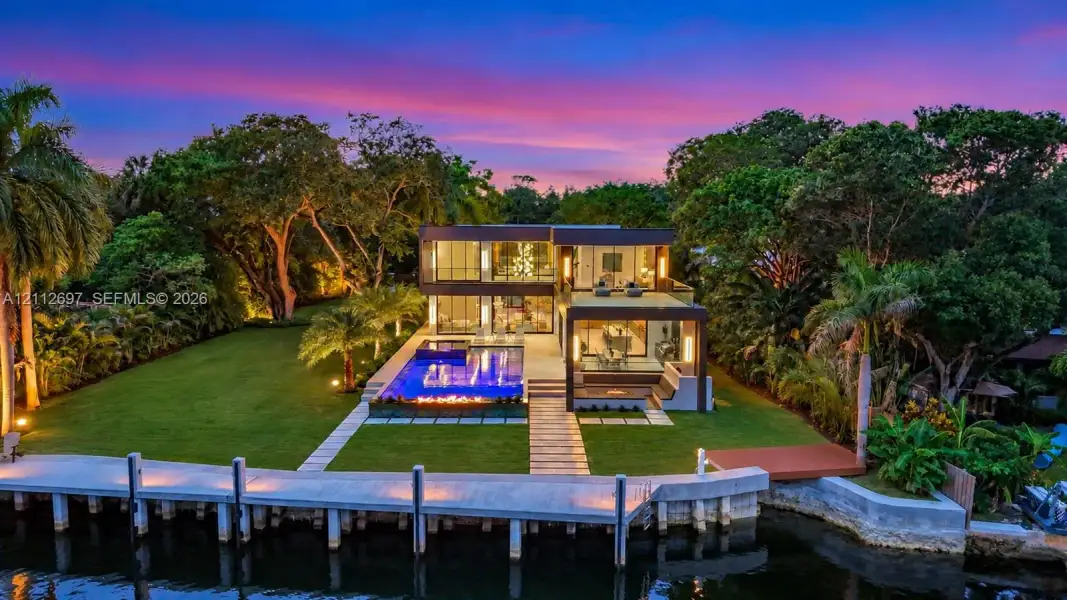 Disclaimer: Original photos have been AI-enhanced to illustrate the property's potential appearance. Images are for visualization purposes only and may not reflect actual conditions.