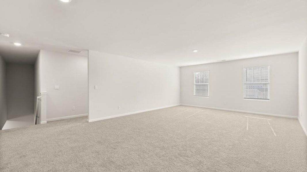 Spacious, unfurnished interior of a new home in Northwoods at Mirror Lake, Villa Rica (Image 18).