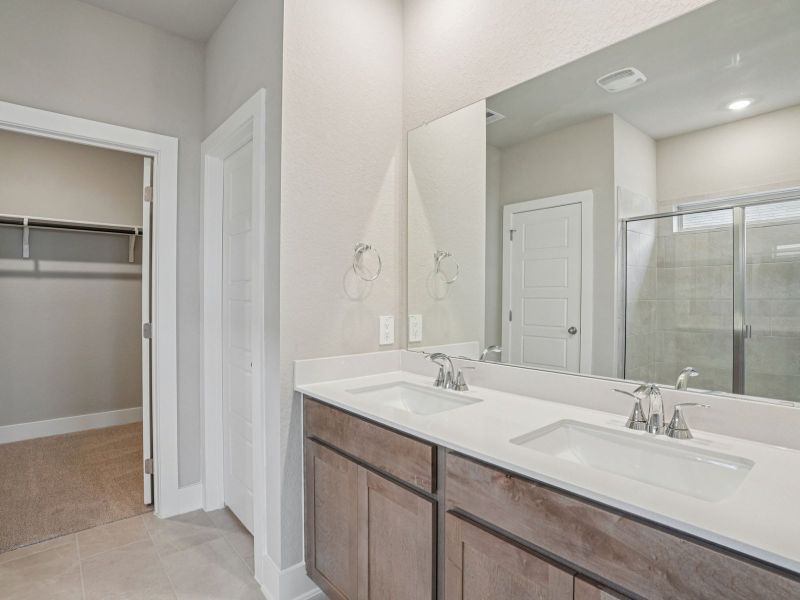 Furnished interior view inside a new home in Lark Canyon, New Braunfels (Image 12).