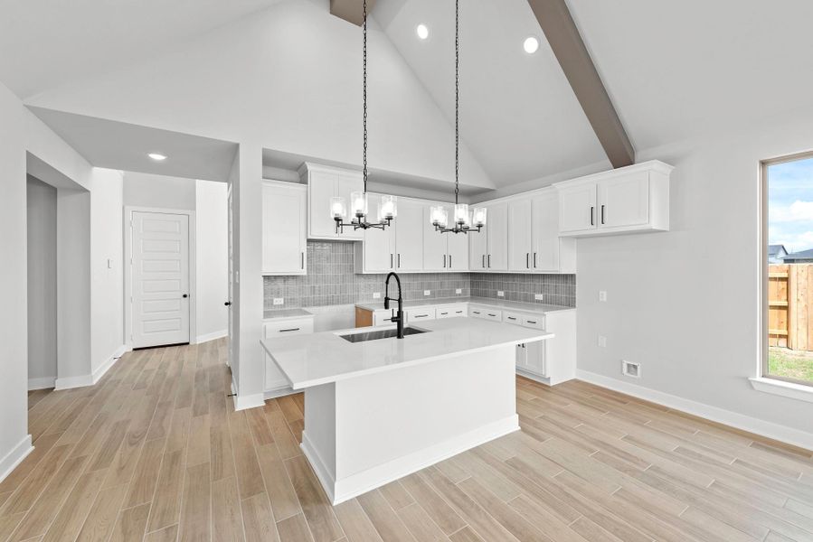 Representative image. Features, specifications, selections and colors may vary. Representative image. Features, specifications, selections and colors may vary.