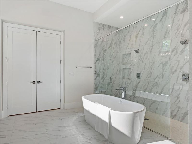 Furnished interior view inside a new home in Lake Sheen Sound, Orlando (Image 14).