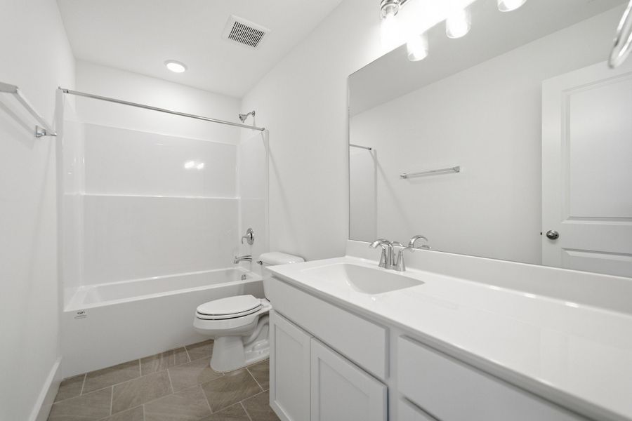 Furnished interior view inside a new home in Brush Creek, Fairview (Image 17). Furnished interior view inside a new home in Brush Creek, Fairview (Image 17).