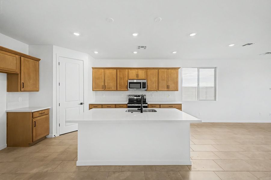 Furnished interior view inside a new home in Skyline Village, San Tan Valley (Image 5).