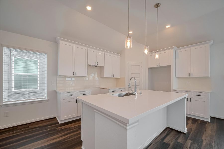 Furnished interior view inside a new home in Eagle Landing, Houston (Image 15). Furnished interior view inside a new home in Eagle Landing, Houston (Image 15).